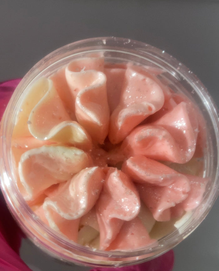 Strawberry shortcake body butter 🍰